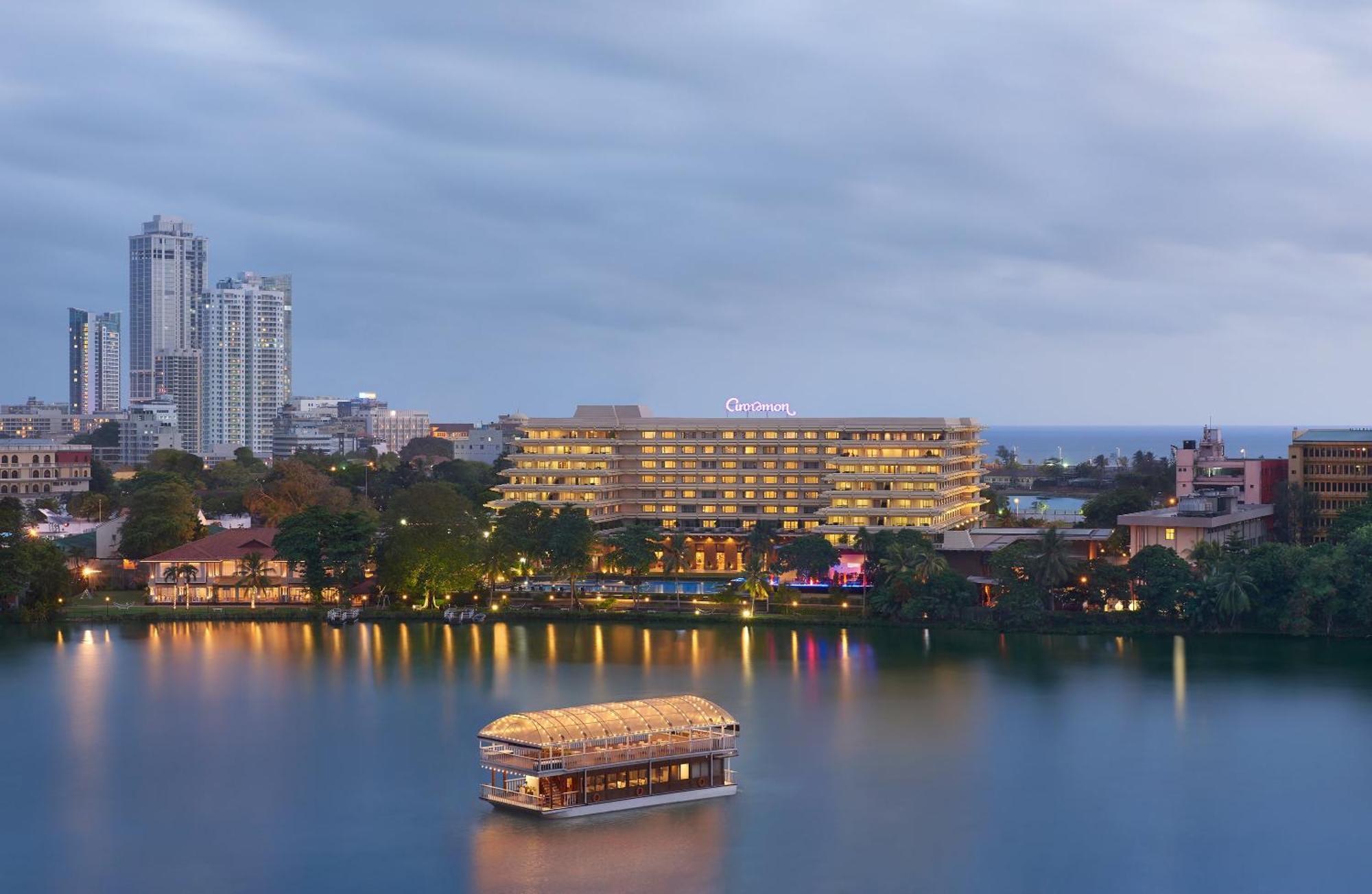 Cinnamon Lakeside Colombo Exterior foto Taj Bengal